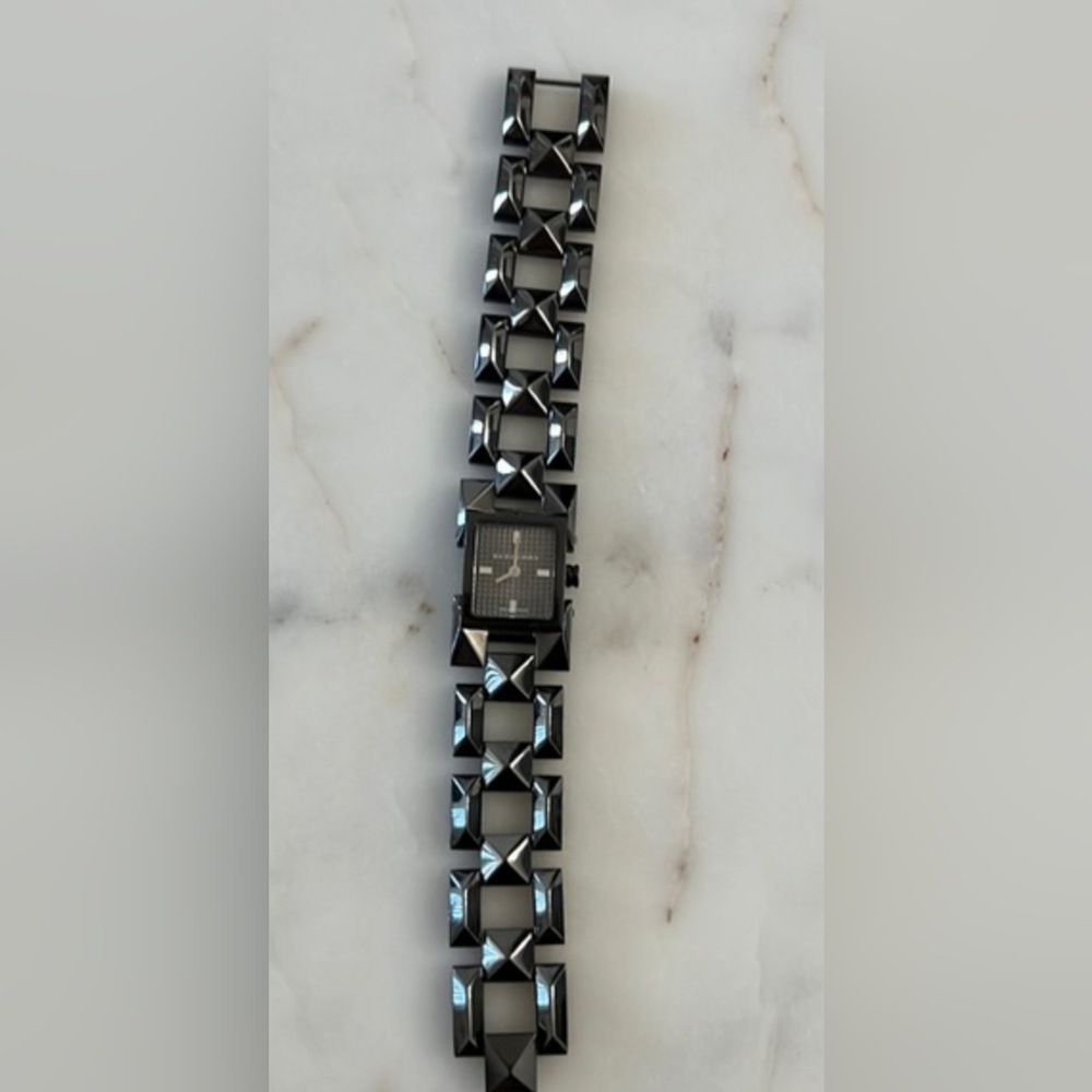 Burberry Black Geometric Women's Watch